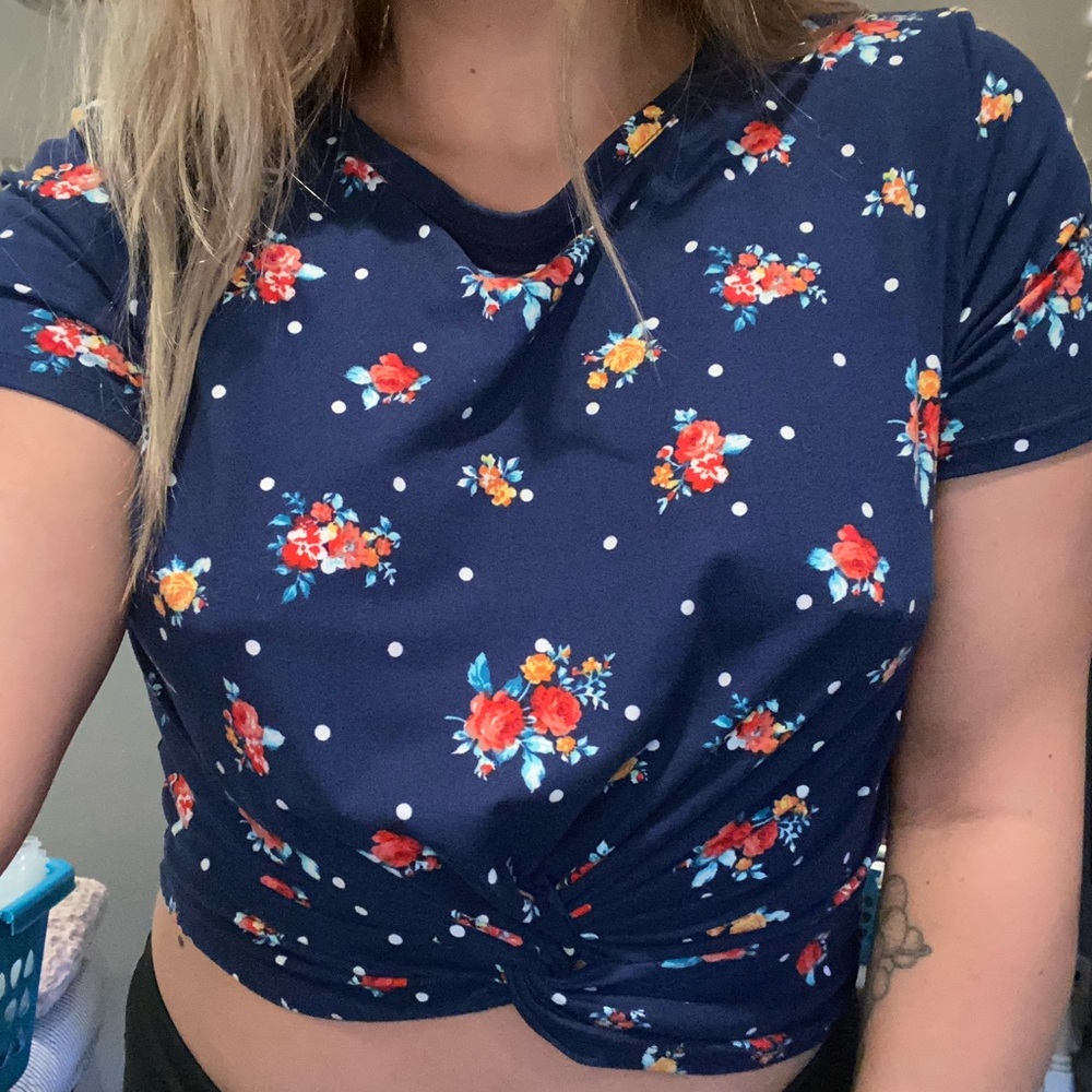 crop top